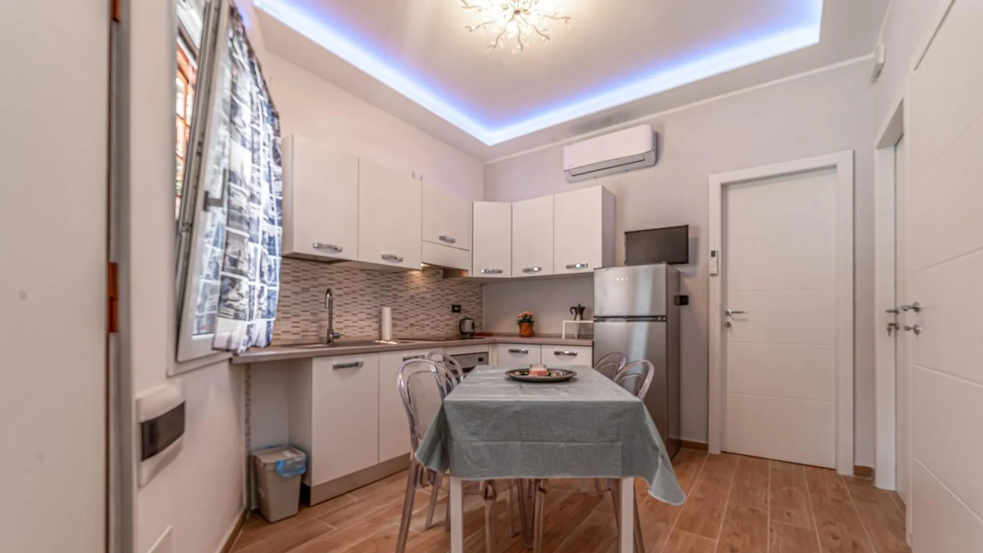 Il Nido Di Porta Furba - Metro & Wi-Fi Apartment Rome